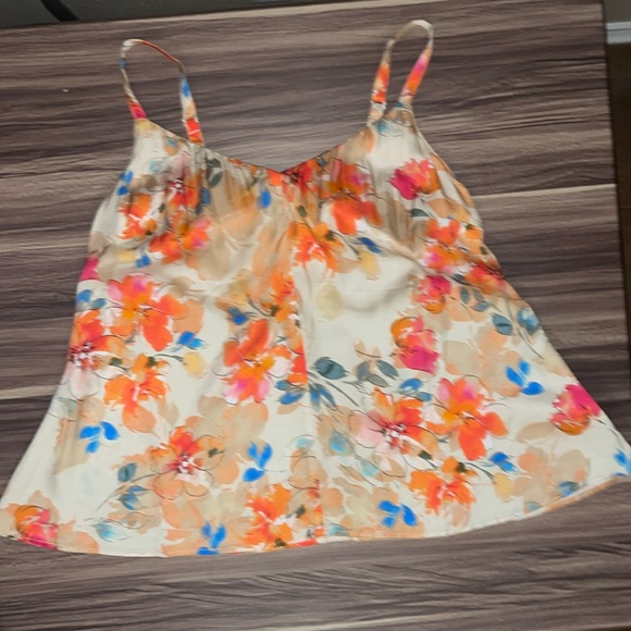 Frankly Apparel silky watercolor floral tank top. - Picture 2 of 15